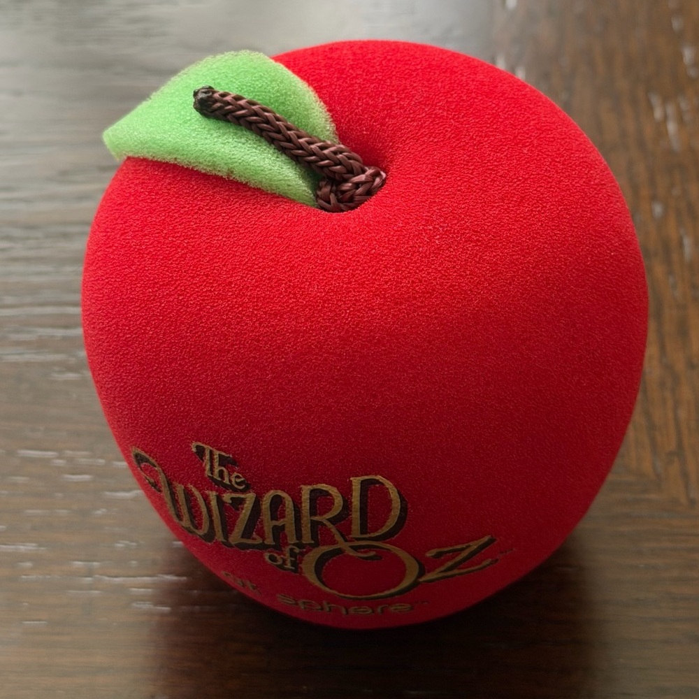 The Wizard of Oz Red Foam Apple From The Sphere - Picture 2 of 4